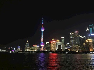 上海外滩璀璨夜景
