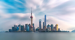 上海外滩璀璨城市天际线