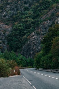 山间公路自然