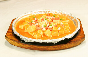 铁板豆腐鲜香诱人