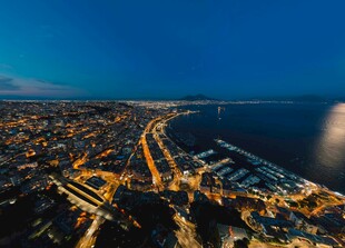 城市夜景海岸线璀璨灯火