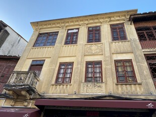 古老欧式风格多层建筑