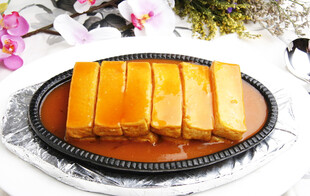 美味金黄铁板豆腐图片