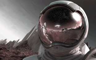 孤独宇航员于外星景象