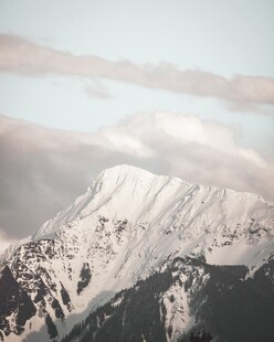 壮丽雪山景色