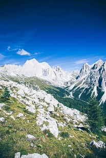 壮丽雪山自然风光