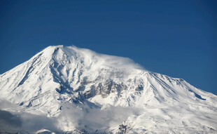 雪山
