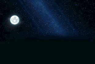 夜空明月与闪烁繁星