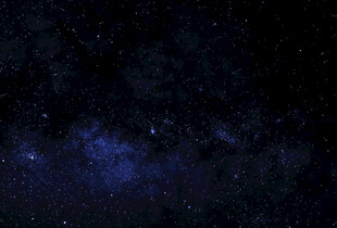 深邃星空夜景展示