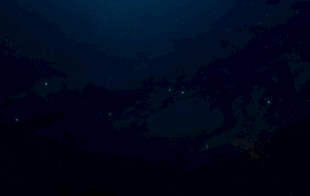 深邃夜空下的暗色调景象