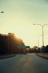 夕阳下的宽阔