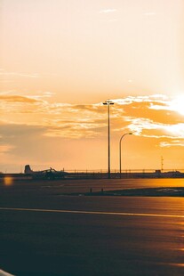 夕阳下的空旷
