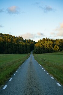 乡间公路通往