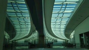 现代风格的室内建筑空间