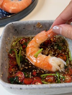 美味鲜虾蘸料特写