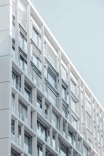 现代高层公寓建筑外观