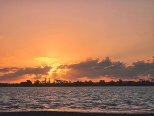 海上落日美景