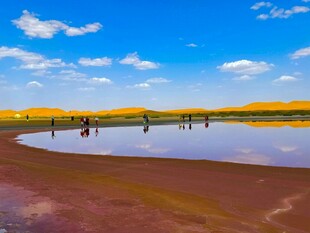湖畔