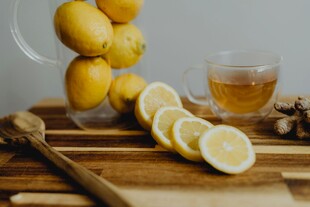 柠檬与茶的清新组合