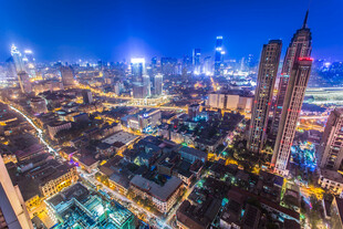 上海璀璨城市夜景俯瞰