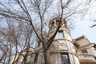 欧式风格古老建筑外观