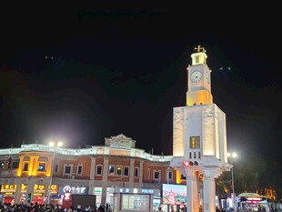 泉州西街钟楼建筑夜景