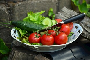 碗中鲜蔬田园风味满满