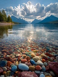 湖畔鹅卵石