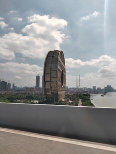 广州圆大厦