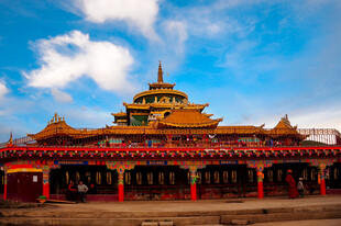 藏式寺庙建筑景观