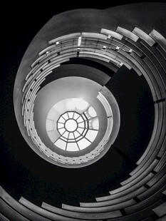 螺旋楼梯的独特建筑美感