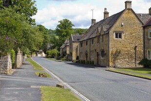 英国乡村古朴街道景象