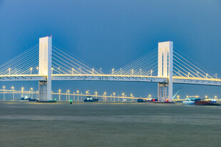 跨海大桥壮丽景观