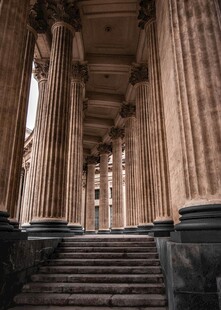 古典柱式建筑内部景观