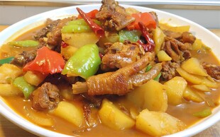 大盘鸡美食图片