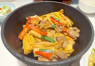 腐竹回锅肉美食图片