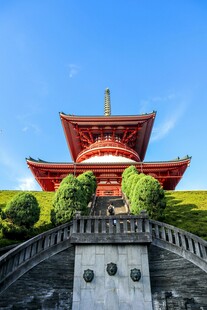 日本传统塔楼景观