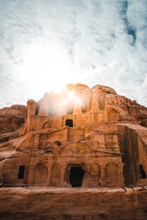 约旦佩特拉古城壮丽景观