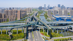 城市高架桥交通枢纽景观