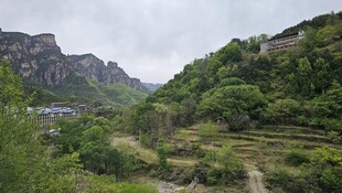 山西太行山阳坡村
