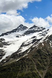 壮丽雪山美景