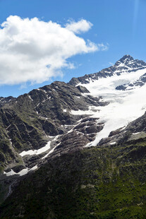 壮丽雪山风光