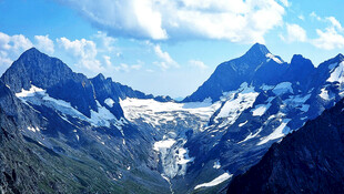 壮丽雪山美景