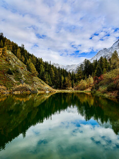 宁静山水湖景自然风光