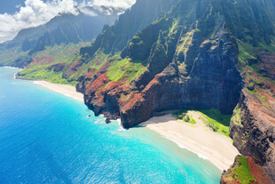 绝美海岸风光俯瞰图