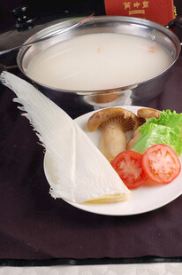 营养菌菇火锅食材组合