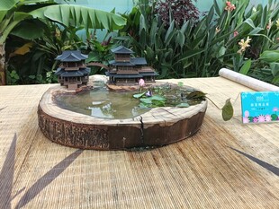户外圆形木质水景小景观