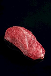新鲜生牛肉块