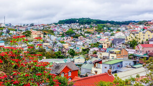 多彩山城美景