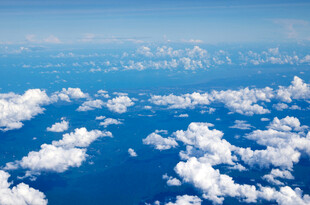 高空云海壮丽美景